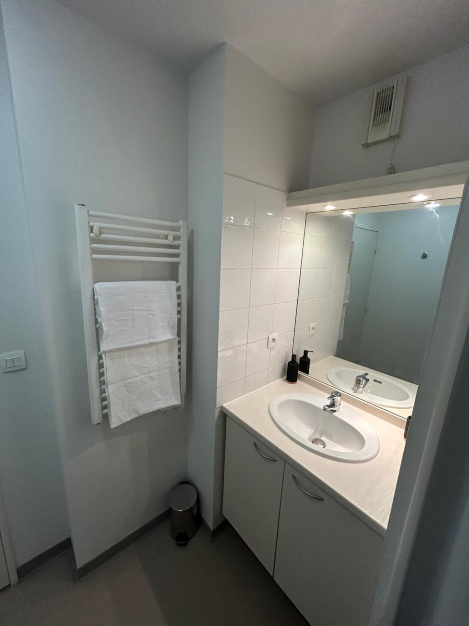 Appart'Hotel - Gare Tgv - Авиньон Экстерьер фото